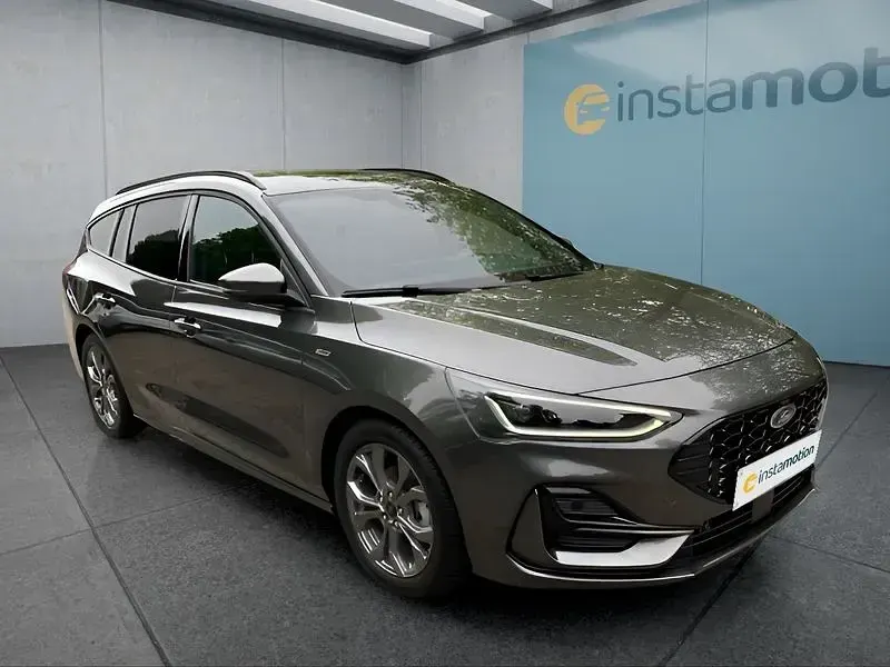 Gebraucht Ford Focus 155 PS (114 kW) 2024 Grau Kombi