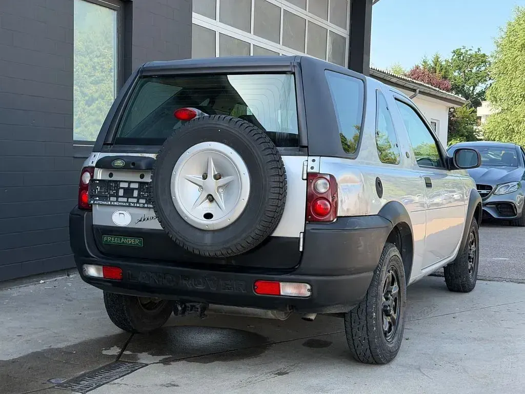 Gebraucht Land Rover Freelander S 111 PS (81 kW) 2002 Silber SUV