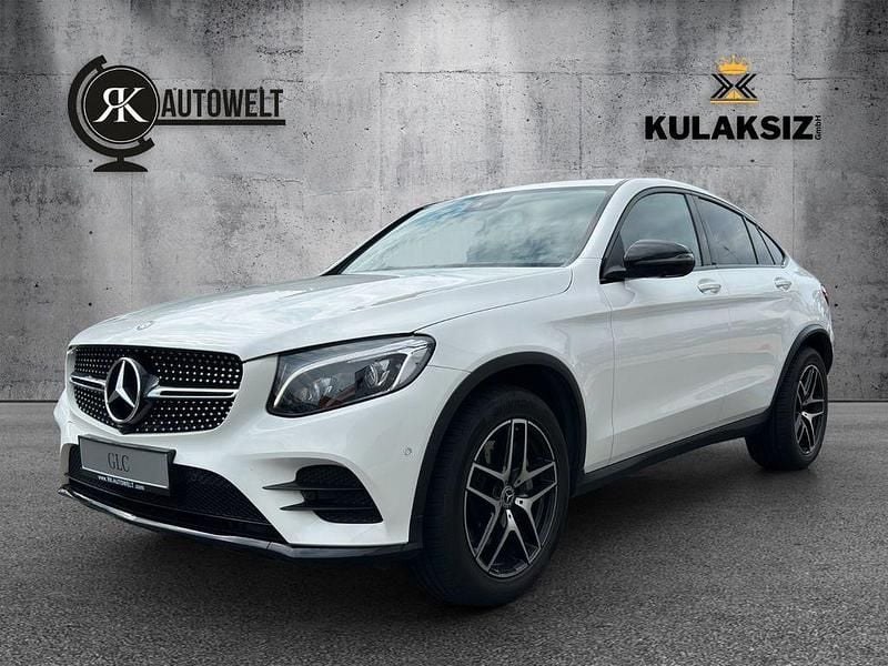 Weiß Gebraucht 2016 Mercedes GLC250 AMG Coupé | 34.987 € (Fairer Preis) - Bild 1/4