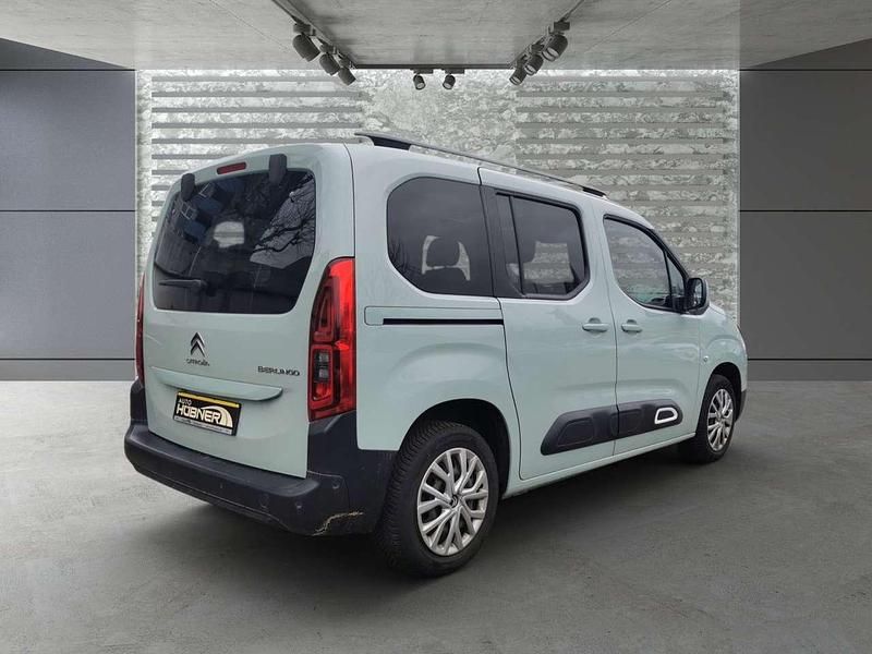 Gebraucht Citroën Berlingo Shine 131 PS (96 kW) 2019 Farbe grun devon/typ aussenver Van / Kleinbus