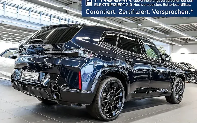 Gebraucht BMW XM Comfort Edition 476 PS (350 kW) 2025 Schwarz SUV