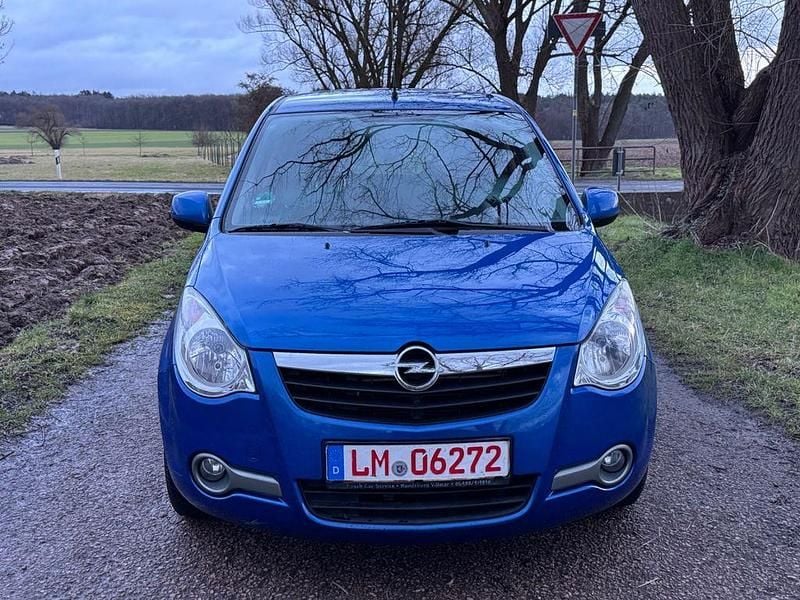Gebraucht Opel Agila Edition 94 PS (69 kW) 2011 Blau Kleinwagen