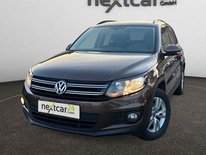 Braun Gebraucht 2014 VW Tiguan Trendline SUV | 12.990 € (Fairer Preis) - Bild 1/4
