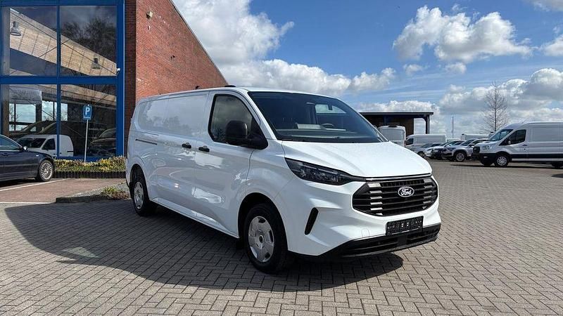 Gebraucht Ford Transit Custom 136 PS (100 kW) 2024 Weiß Van / Kleinbus