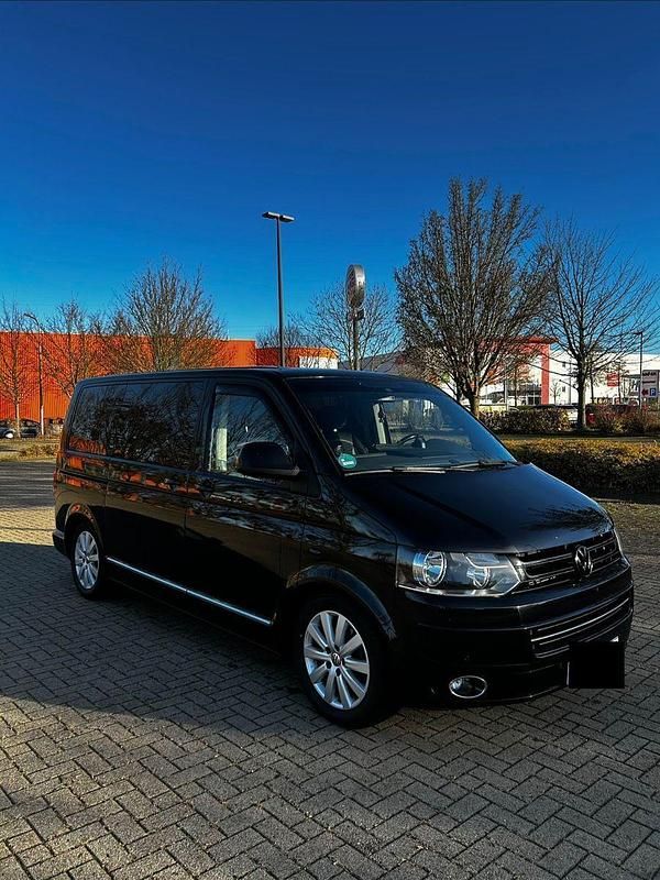 Schwarz Gebraucht 2013 VW Multivan Van | 18.000 € (Fairer Preis) - Bild 1/4