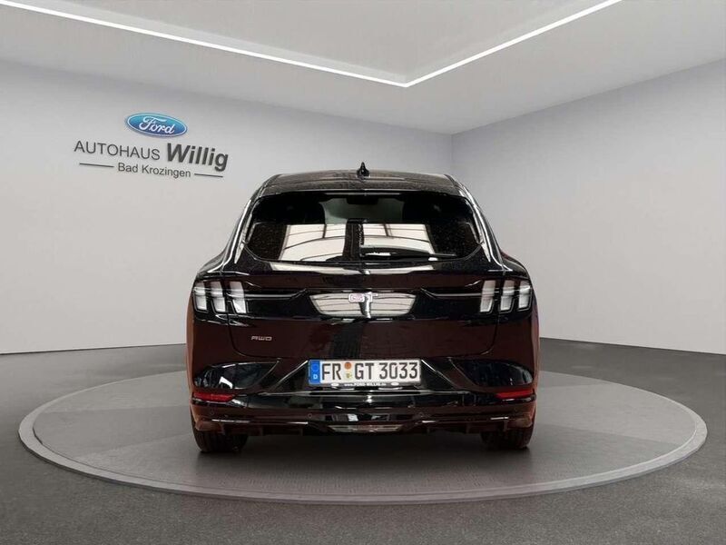 Gebraucht Ford Mustang Mach-E GT 358 kW (487 PS) 2022 Iridiumschwarz metallic SUV