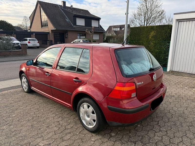Gebraucht VW Golf III Basis 75 PS (55 kW) 1998 Rot Limousine
