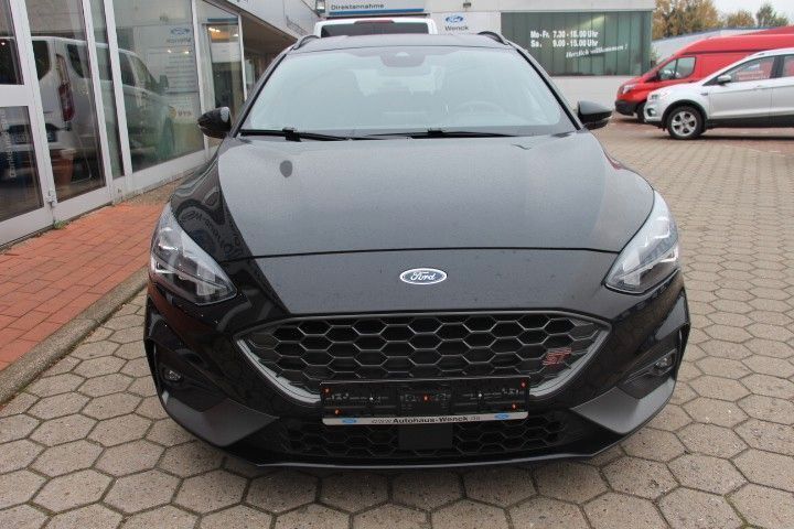 Gebraucht Ford Focus ST 190 PS (139 kW) 2019 Schwarz Kombi