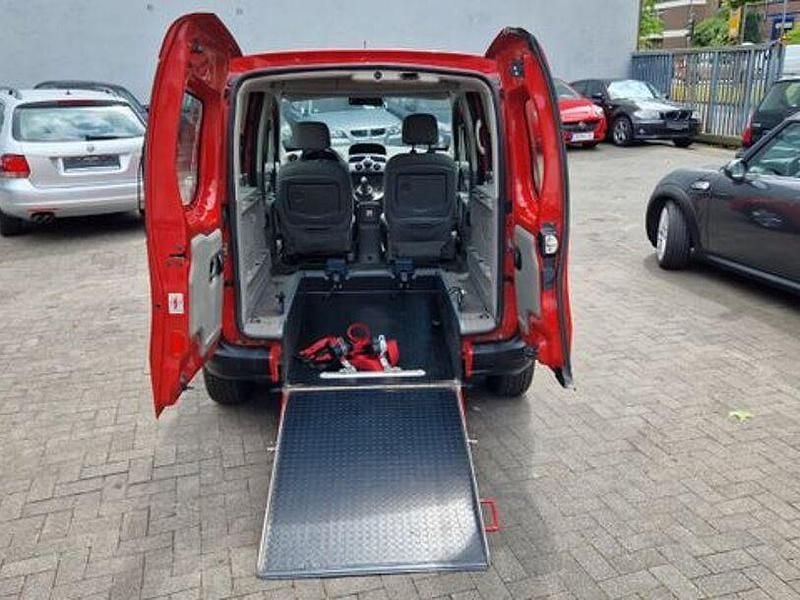 Gebraucht Renault Kangoo Privilege 92 PS (67 kW) 2008 Rot Van / Kleinbus