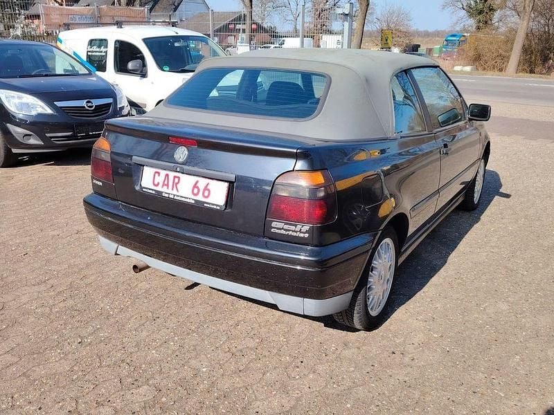 Gebraucht VW Golf Cabriolet 75 PS (55 kW) 1998 Schwarz Cabrio