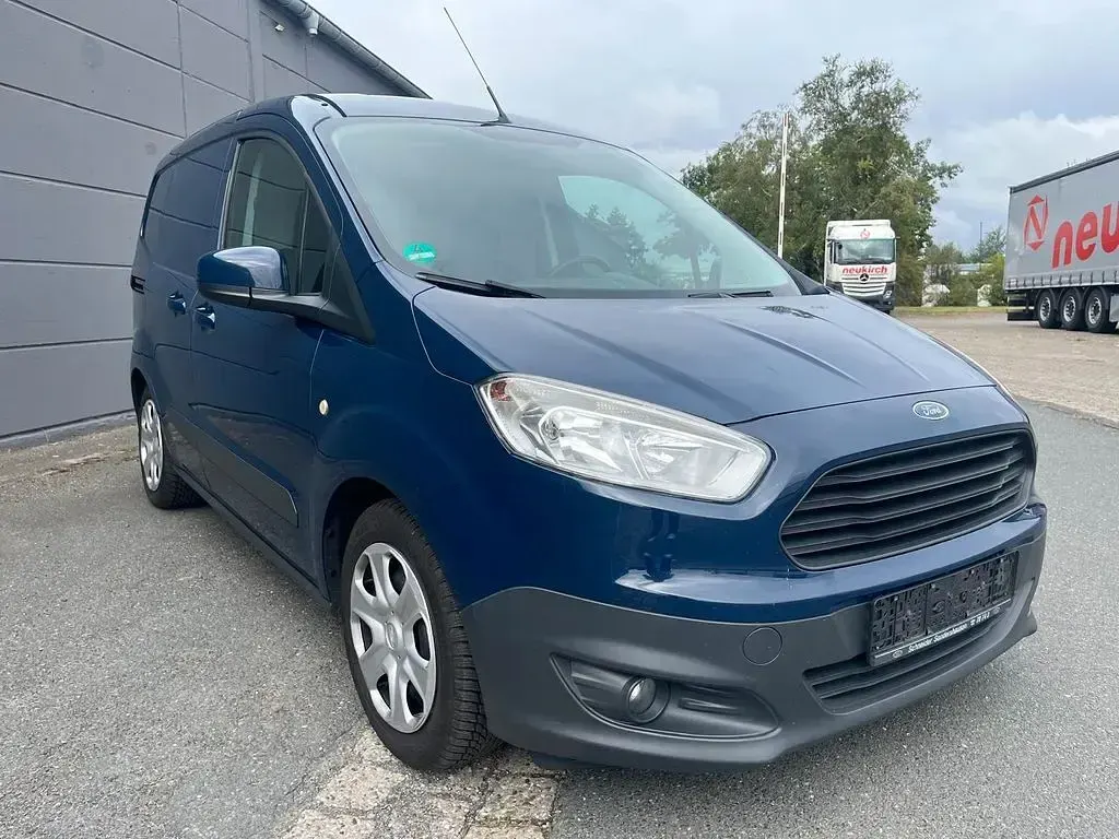 Gebraucht Ford Transit Trend 95 PS (69 kW) 2017 Blau Van / Kleinbus