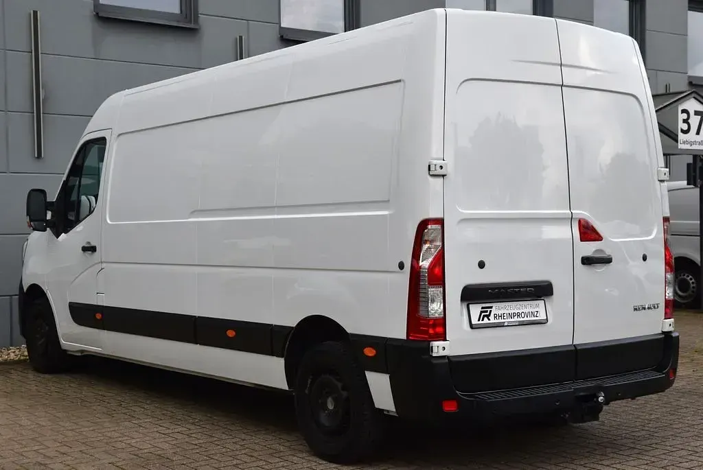 Occasion Renault Master Komfort 150 ch (110 kW) 2021 Blanc Monospace