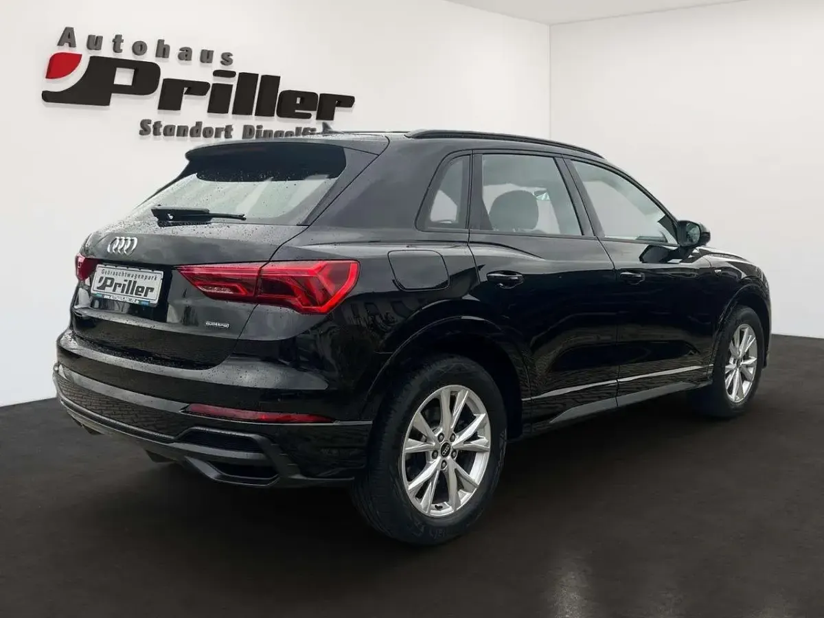 Gebraucht Audi Q3 S-Line 200 PS (147 kW) 2022 Schwarz SUV