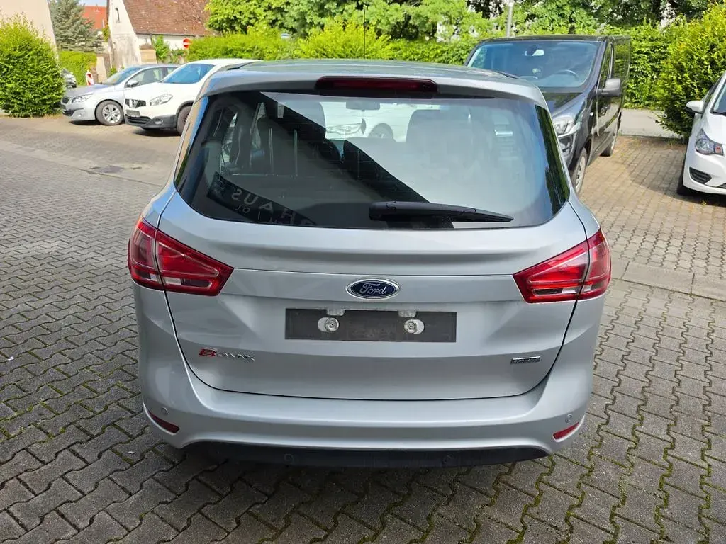 Gebraucht Ford B-MAX Trend 101 PS (74 kW) 2013 Silber Van / Kleinbus