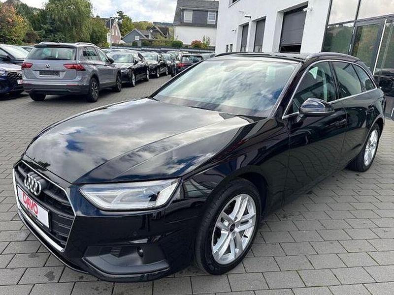 Gebraucht Audi A4 Basis 210 PS (154 kW) 2023 Schwarz Limousine