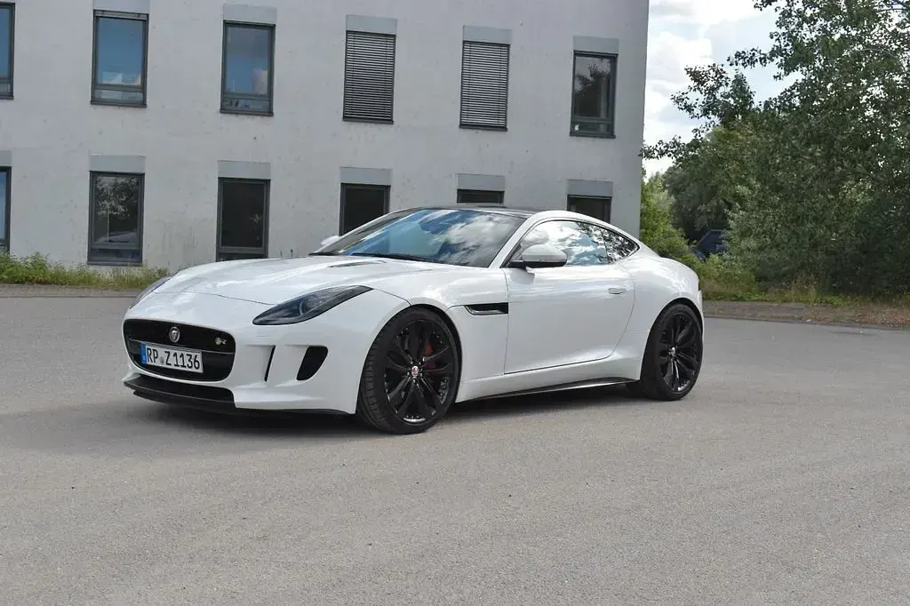 Gebraucht Jaguar F-Type R 551 PS (405 kW) 2014 Weiß