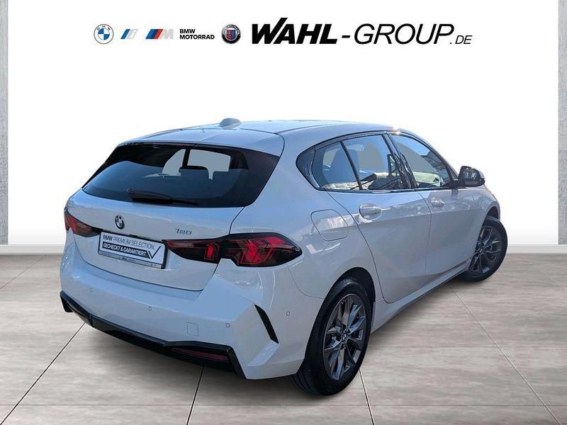 Gebraucht BMW 120 Performance 170 PS (125 kW) 2025 Weiß Kleinwagen