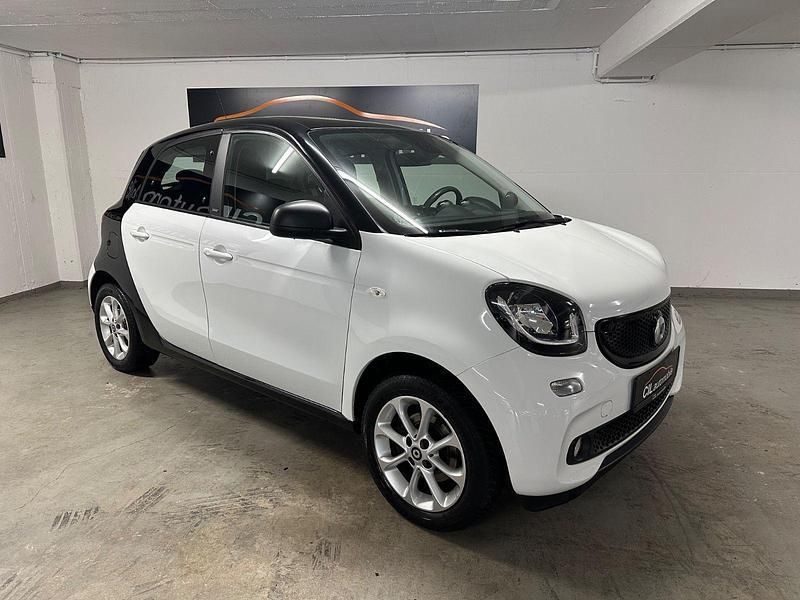 Weiß Gebraucht 2017 Smart ForFour Basis Kleinwagen | 7.990 € (Guter Preis) - Bild 1/4