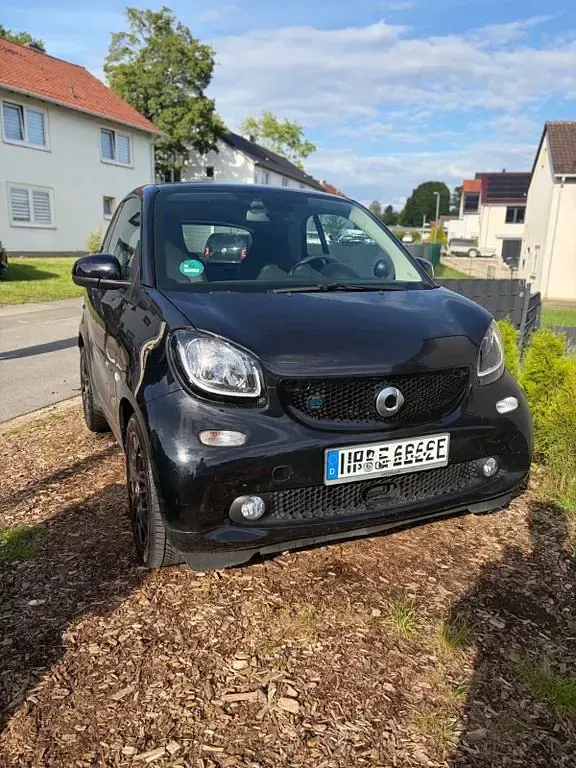 Gebraucht Smart ForTwo Electric Drive Prime 60 kW (82 PS) 2018 Schwarz