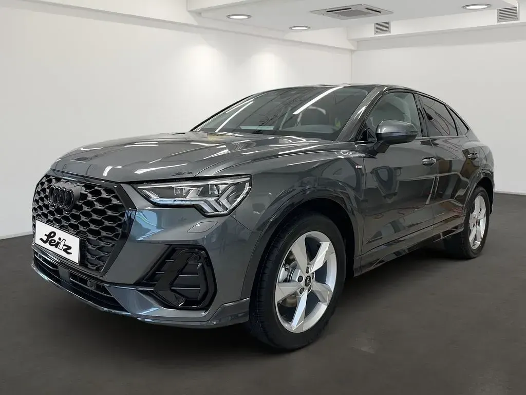 Gebraucht Audi Q3 Sportback S-Line 150 PS (110 kW) 2025 Daytonagrau perleffekt SUV