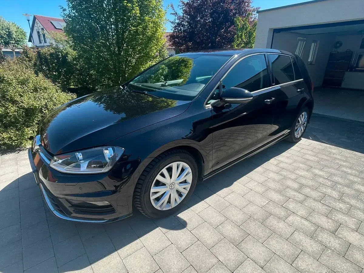 Gebraucht VW Golf VII R-line 110 PS (80 kW) 2016 Schwarz Kombi