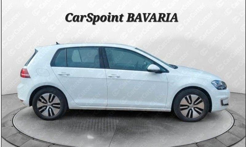 Weiß Gebraucht 2015 VW e-Golf Kleinwagen | 9.999 € (Fairer Preis) - Bild 1/4