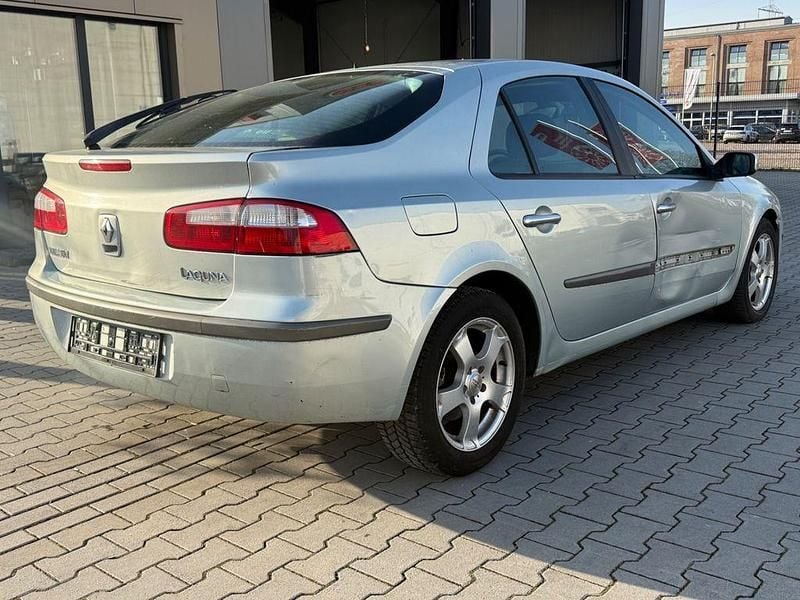 Gebraucht Renault Laguna II 116 PS (85 kW) 2003 Grau Limousine
