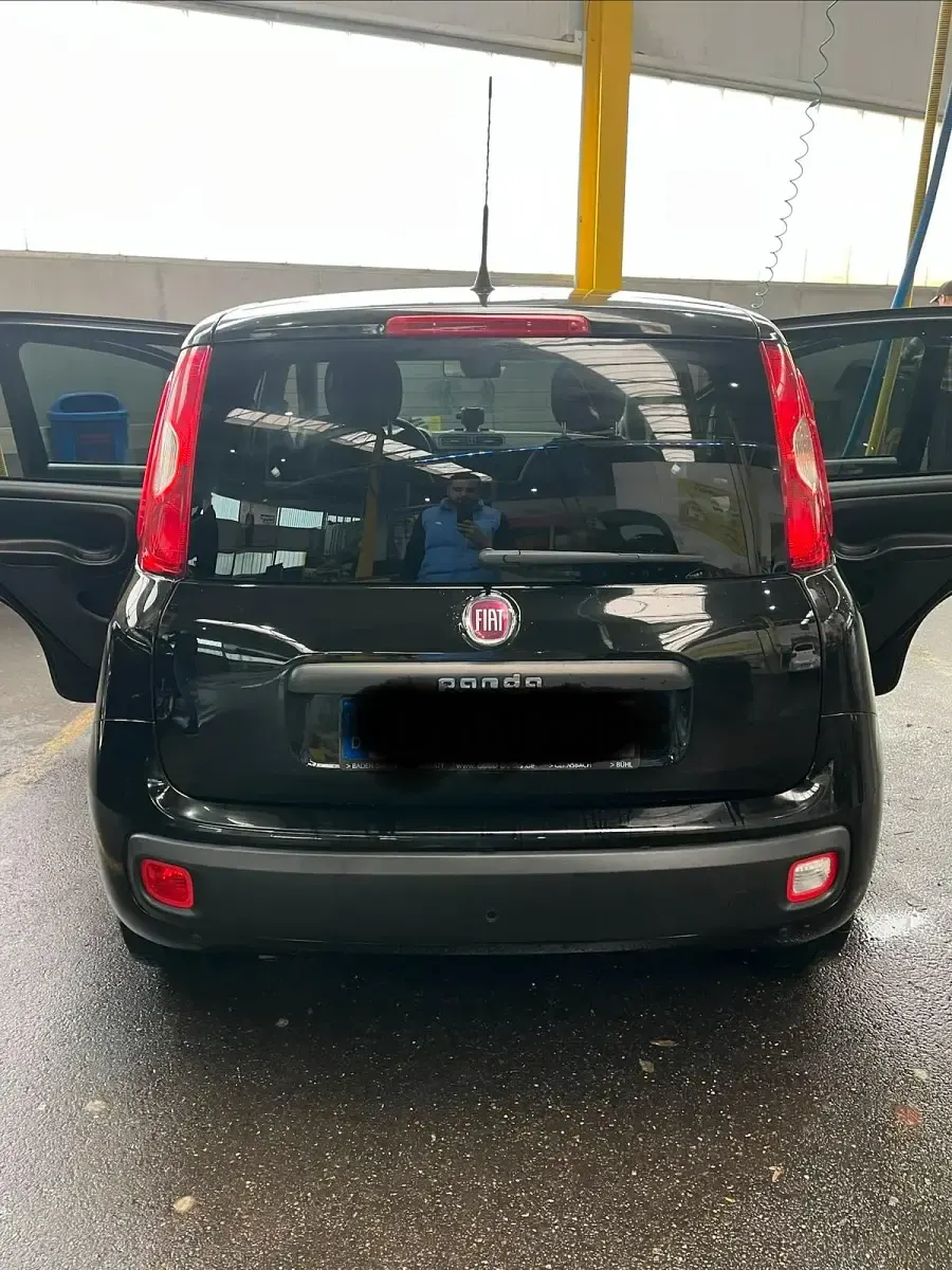 Używany Fiat Panda 69 KM (50 kW) 2018 Czarny Hatchback
