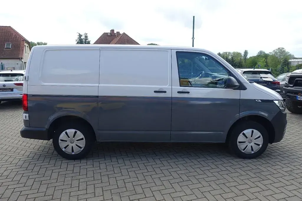 Gebraucht VW T6.1 110 PS (80 kW) 2022 Weiß Van
