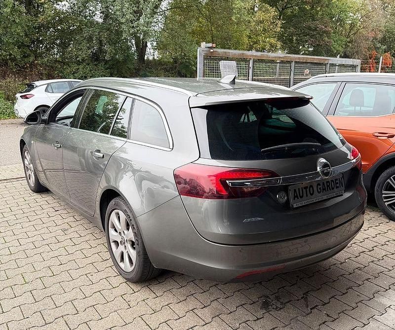 Gebraucht Opel Insignia Innovation 140 PS (102 kW) 2016 Quarz grau Kombi