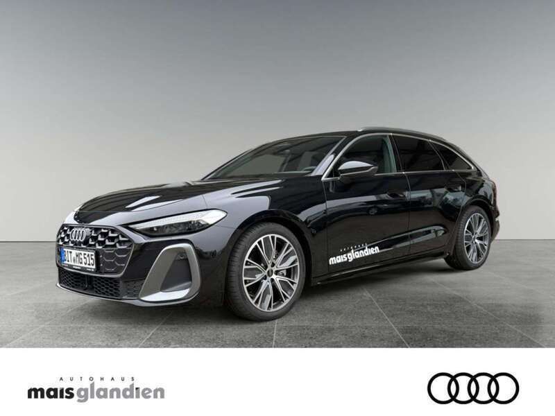 Mythosschwarz metallic Gebraucht 2024 Audi A5 Ambiente Coupé | 49.780 € (Superpreis) - Bild 1/4