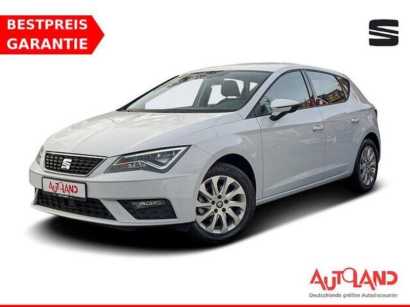 Weiß Gebraucht 2018 Seat Leon Limousine | 12.990 € (Fairer Preis) - Bild 1/4