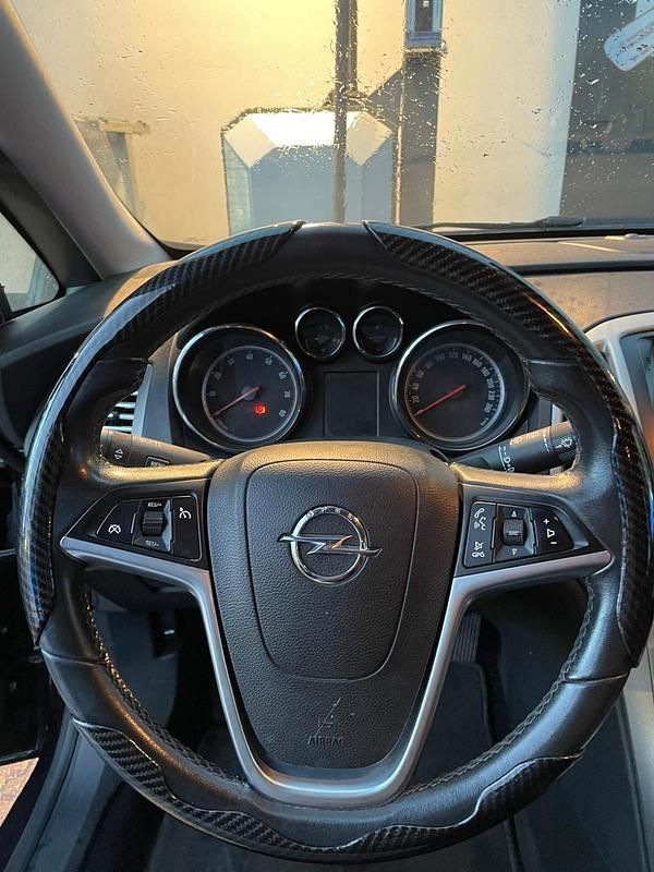 Gebraucht Opel Astra 2011 Schwarz Kleinwagen