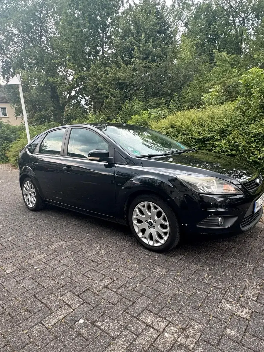 Gebraucht Ford Focus 2009 Schwarz Limousine