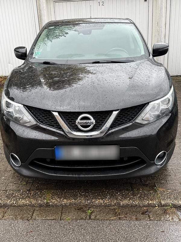 Schwarz Gebraucht 2017 Nissan Qashqai SUV | 14.000 € (Etwas zu teuer) - Bild 1/4