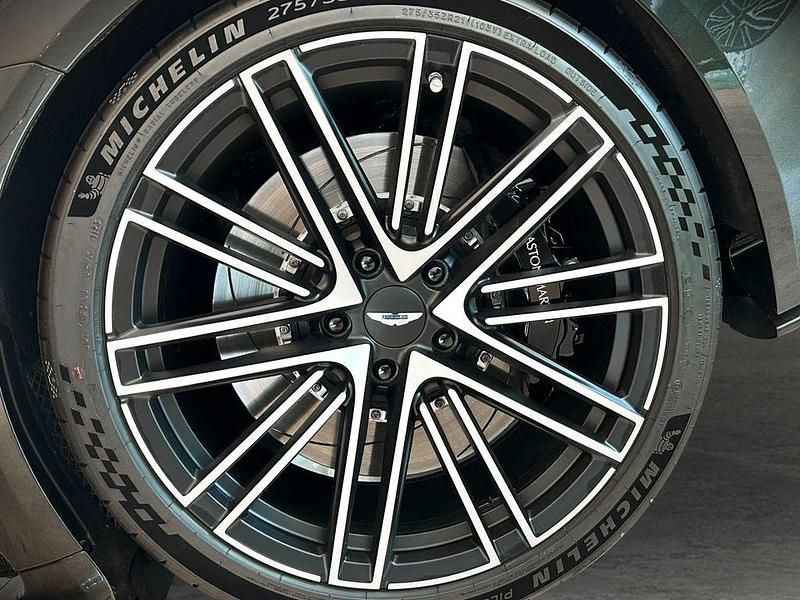 Gebraucht Aston Martin DB12 680 PS (500 kW) 2024 Gruen Coupé