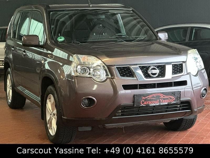 Braun Gebraucht 2012 Nissan X-Trail XE SUV | 8.490 € (Fairer Preis) - Bild 1/4