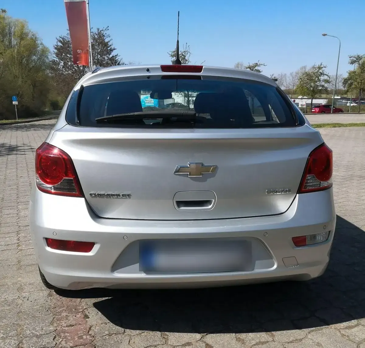 Gebraucht Chevrolet Cruze LTZ 141 PS (103 kW) 2011 Silber Limousine