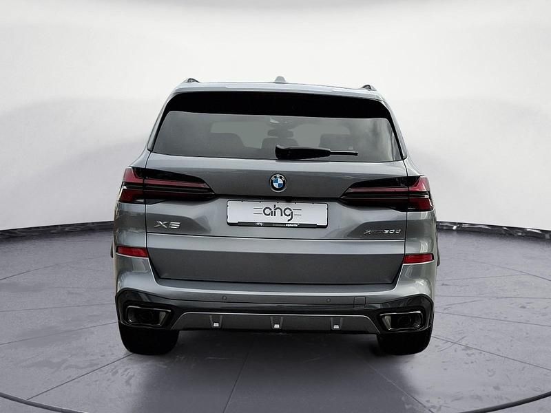 Neu BMW X5 298 PS (219 kW) 2025 Grau SUV
