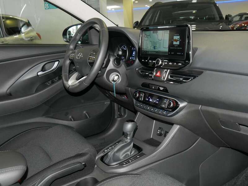 Amazon grey / met Gebraucht 2023 Hyundai i30 Trend Limousine | 20.480 € (Guter Preis) - Bild 1/2