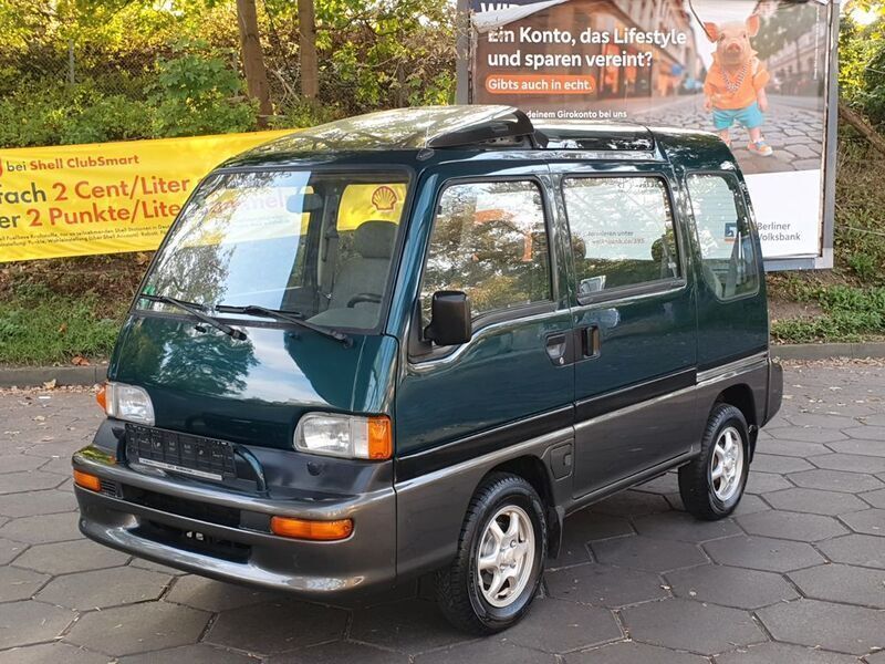 Grün Gebraucht 1996 Subaru Libero Van / Kleinbus | 10.599 € - Bild 1/4
