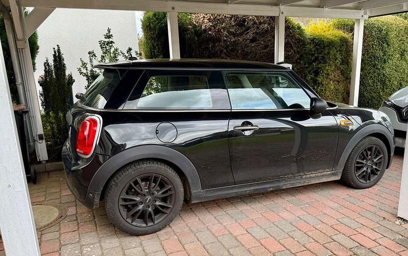 Gebraucht Mini ONE 102 PS (75 kW) 2016 Schwarz Kleinwagen
