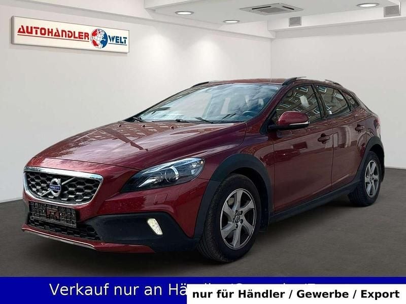 Rot Gebraucht 2013 Volvo V40 CC Kombi | 9.799 € (Guter Preis) - Bild 1/3