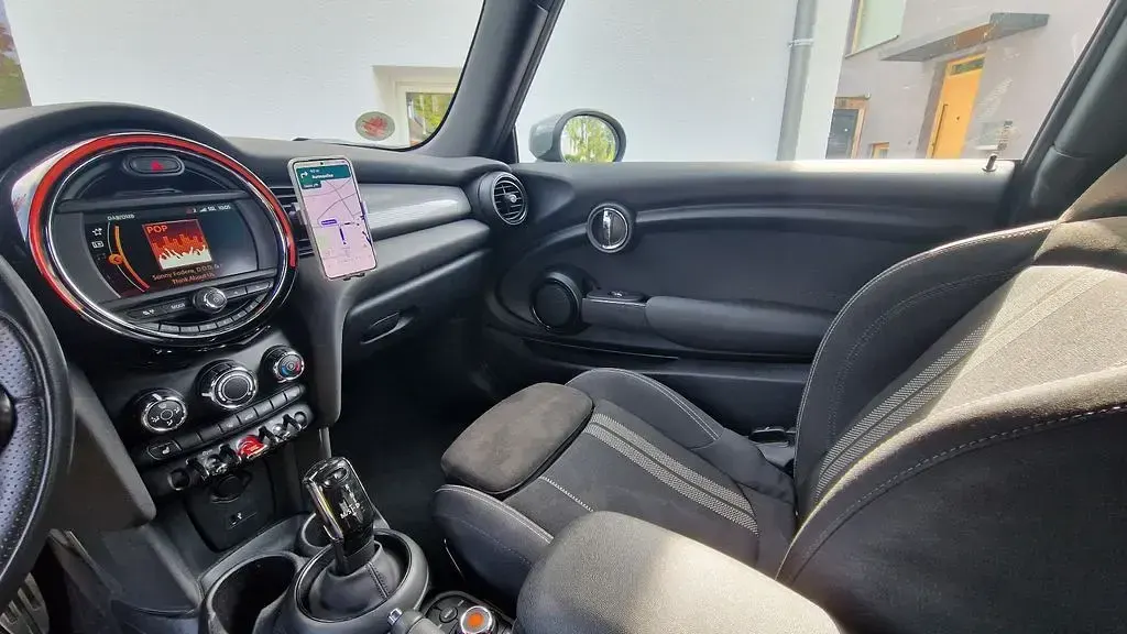 Gebraucht Mini Cooper 136 PS (100 kW) 2020 Grau Kleinwagen