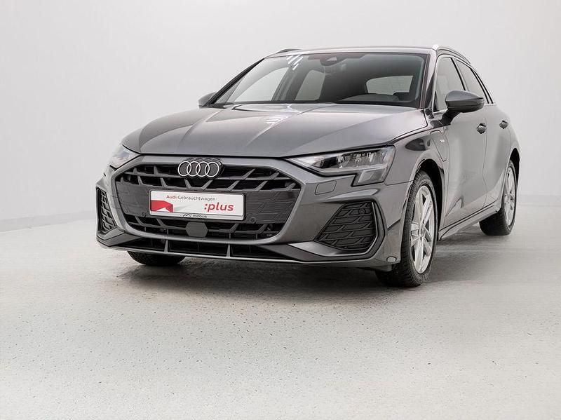 Gebraucht Audi A3 S-Line 204 PS (150 kW) 2025 Daytonagrau perleffekt Limousine