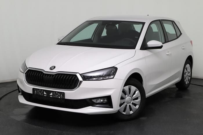 Neu Skoda Fabia Essence 95 PS (69 kW) 2025 Weiß, candy weiß Kleinwagen