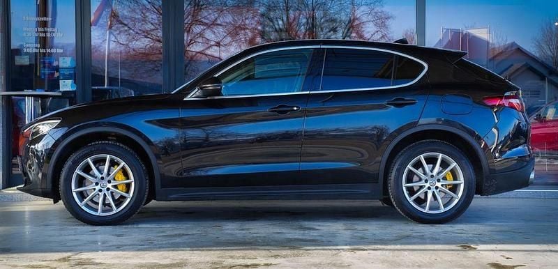 Gebraucht Alfa Romeo Stelvio Super 280 PS (205 kW) 2019 Schwarz SUV