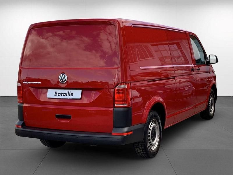 Second-hand VW Transporter 102 CP (75 kW) 2019 Roșu Van