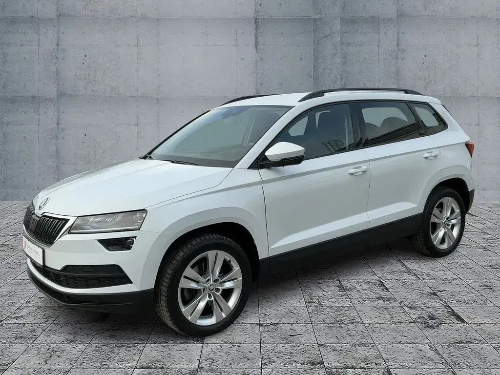 Gebraucht Skoda Karoq Style 150 PS (110 kW) 2021 Moonweiss metallic SUV