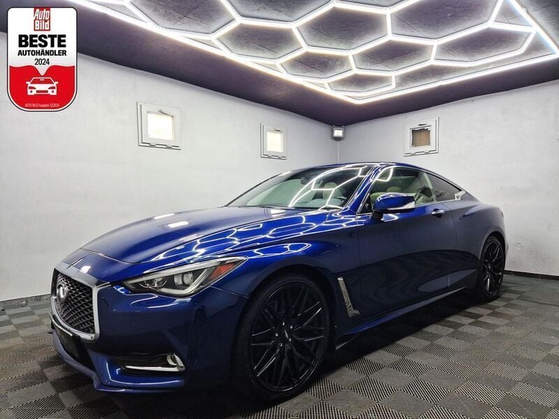 Blau Gebraucht 2017 Infiniti Q60 Premium Coupé | 24.980 € - Bild 1/4